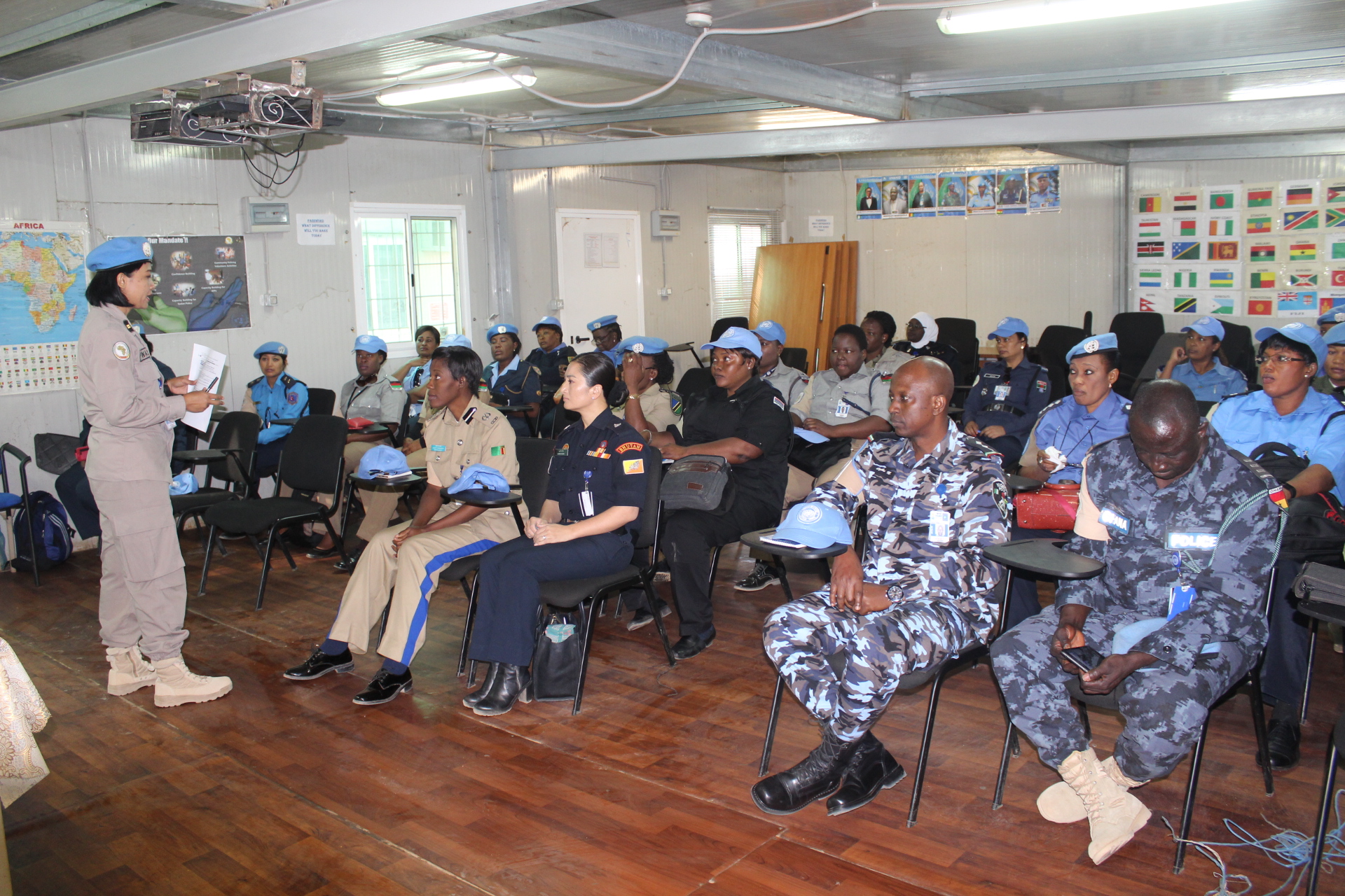 Training for police officers in UNAMID on the UN police gender toolkit in January 2017. Photo: UNAMID