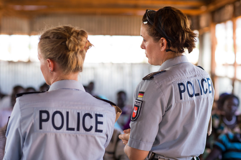 UN police officers in UNMISS delivering a training for the national police in South Sudan. Photo: UNMISS/ Ilya Medvedev